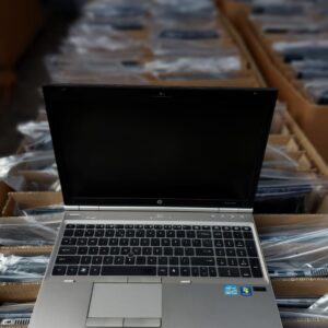 Laptop-Stack HP / Dell / Lenovos…. 2. Generation Alles funktioniert und wurde im eingeschalteten Zustand getestet Marken: HP, Dell, Lenovo, Acer, Asus und mehr Mit RAM und Akku Note: A & B Speicher: 4 GB und 8 GB Festplatte: 320 GB und 500 GB CPU: Core i3-2th, Core i5-2th, i7-2th Layout: QWERTY