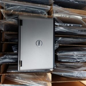 Laptop-Stack HP / Dell / Lenovos…. Alles funktioniert und wurde im eingeschalteten Zustand getestet Marken: HP, Dell, Lenovo, Acer, Asus und mehr Mit RAM und Akku Note: A & B Speicher: 4 GB und 8 GB Festplatte: 320 GB und 500 GB CPU: Core i3-Mth, Core i5-Mth, i7-Mth Layout: QWERTY