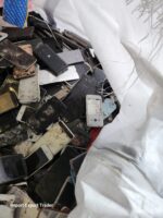 FOR SALE: 900 KG MIXED PHONES – Bild 4